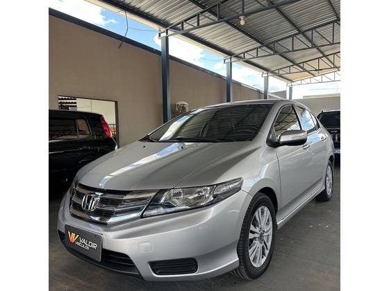 HONDA CITY 1.5 EX 16V FLEX 4P AUTOMÁTICO HONDA CITY 1.5 EX 16V FLEX 4P AUTOMÁTICO